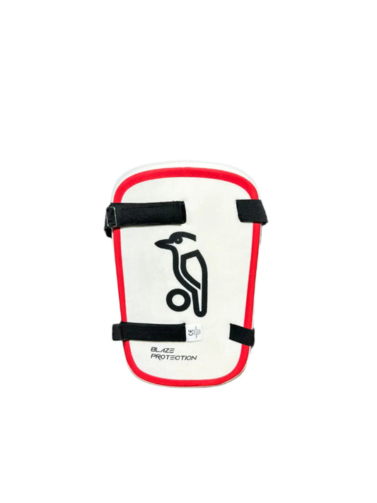Kookaburra Blaze Thigh Pad - official product image