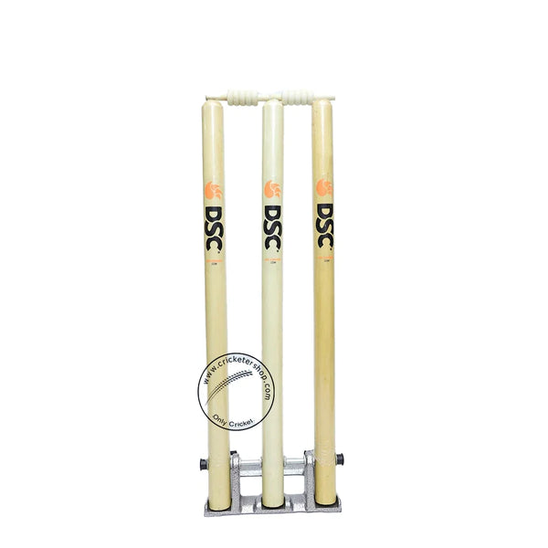DSC Spring Wooden Cricket Stumps Full Size