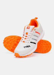Tyka Wolf Rubber Cricket Shoes White / Orange - Indian Cricket Store