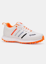 Tyka Wolf Rubber Cricket Shoes White / Orange - Indian Cricket Store